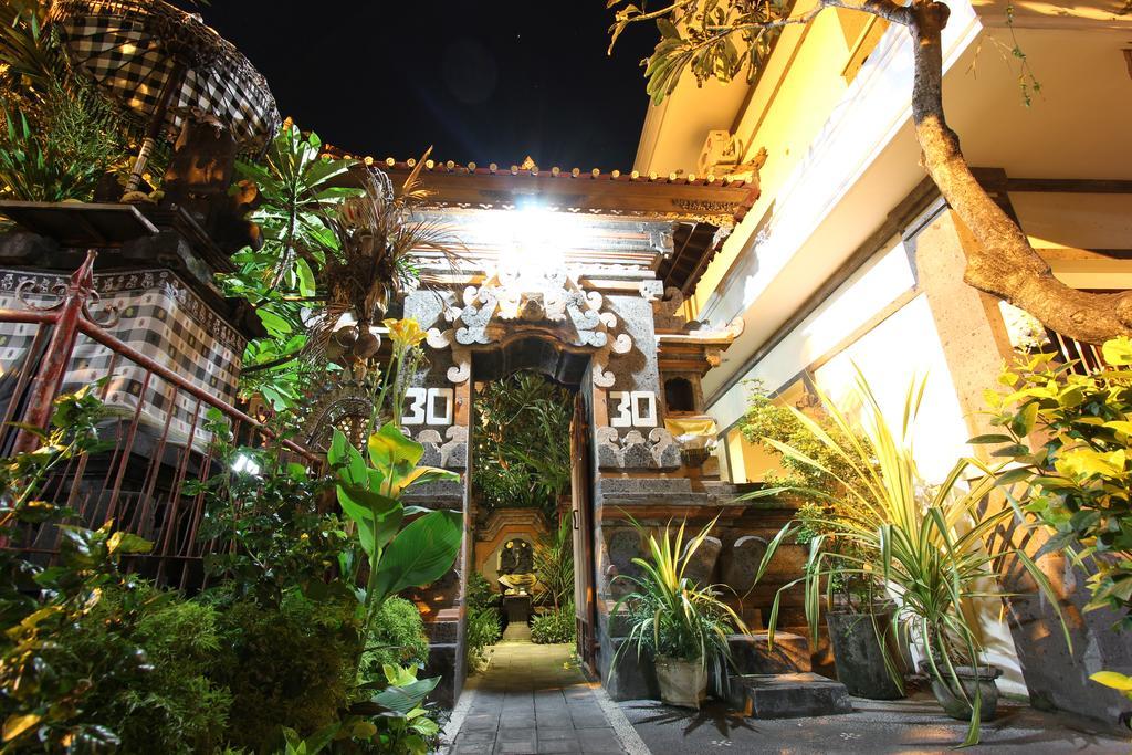 Surya Inn Kuta Lombok Zewnętrze zdjęcie