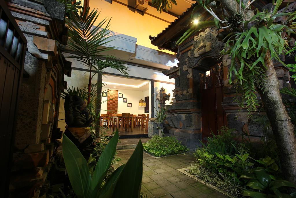 Surya Inn Kuta Lombok Zewnętrze zdjęcie