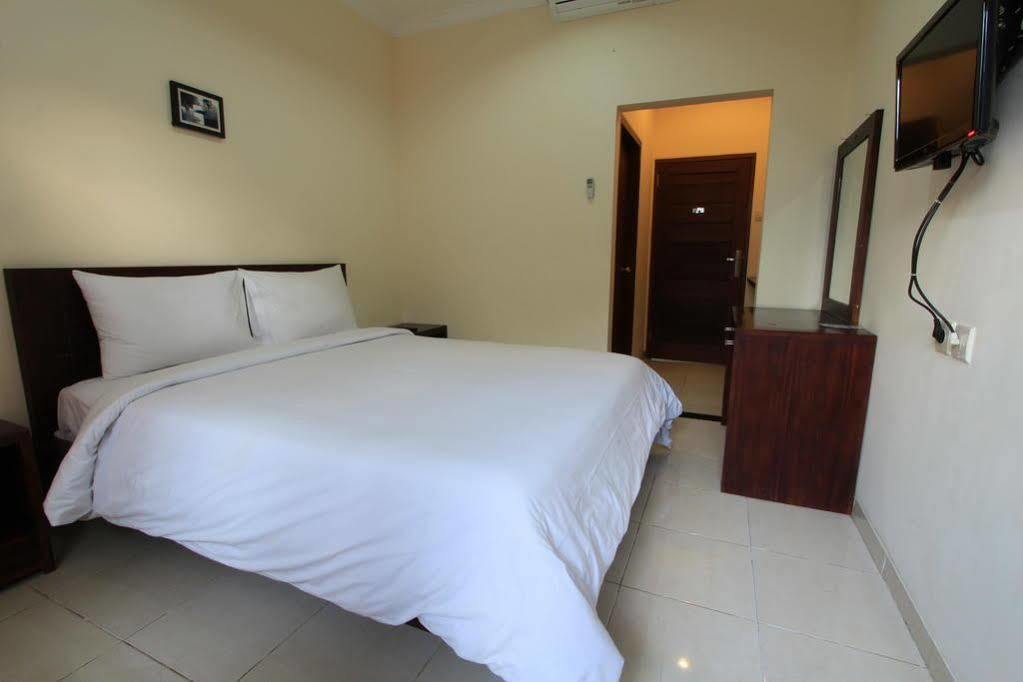 Surya Inn Kuta Lombok Zewnętrze zdjęcie