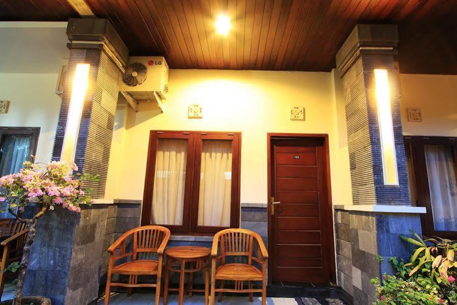 Surya Inn Kuta Lombok Zewnętrze zdjęcie
