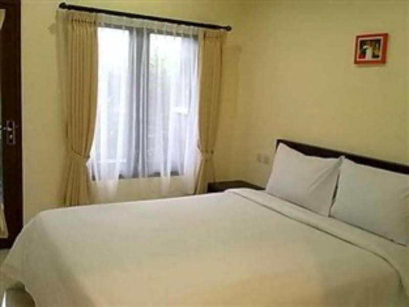 Surya Inn Kuta Lombok Zewnętrze zdjęcie