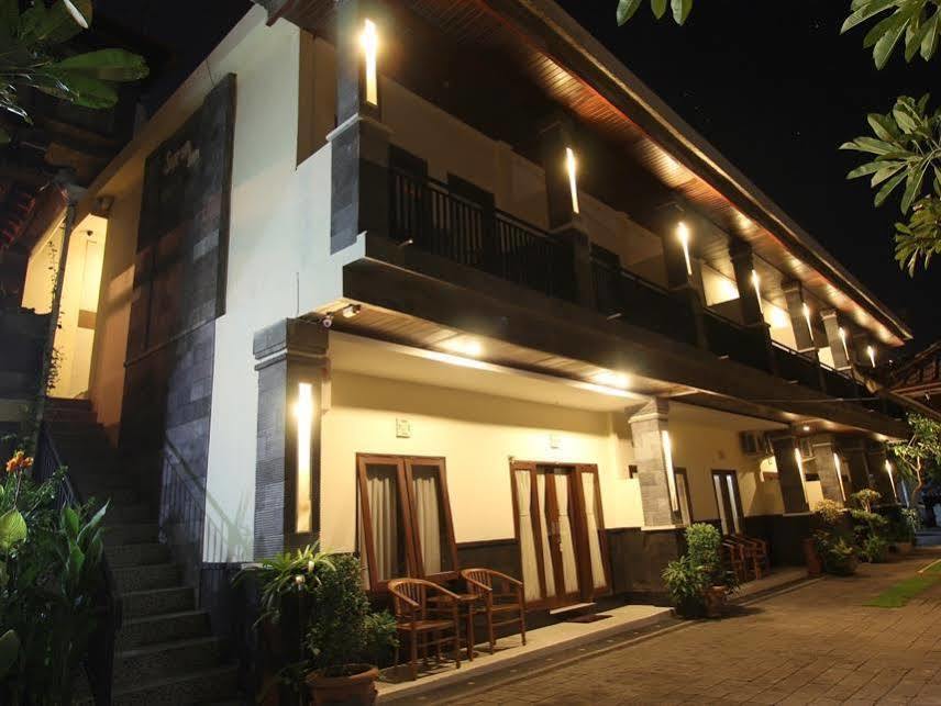 Surya Inn Kuta Lombok Zewnętrze zdjęcie